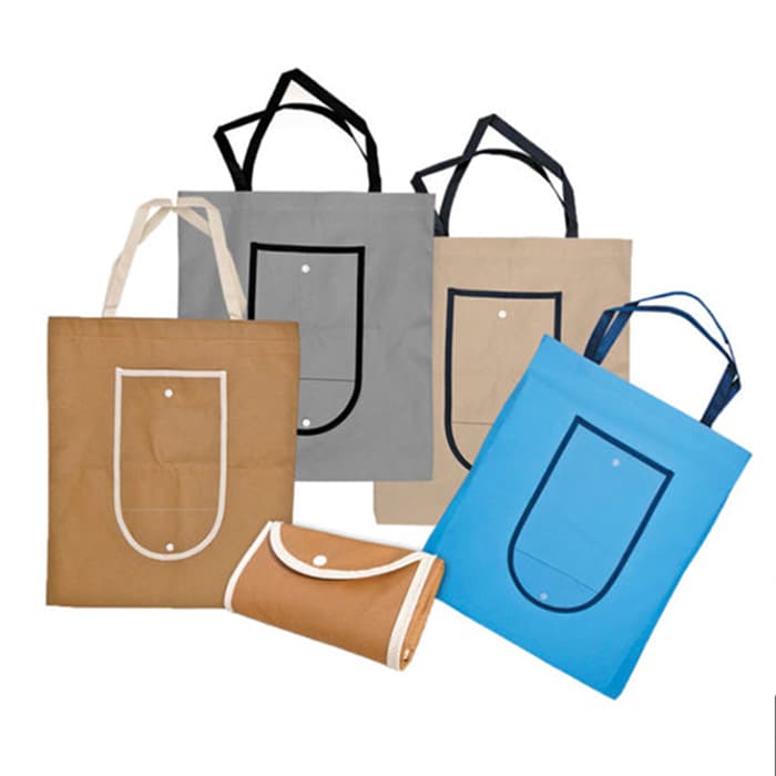 Foldable non-woven tote with snap-button closure
