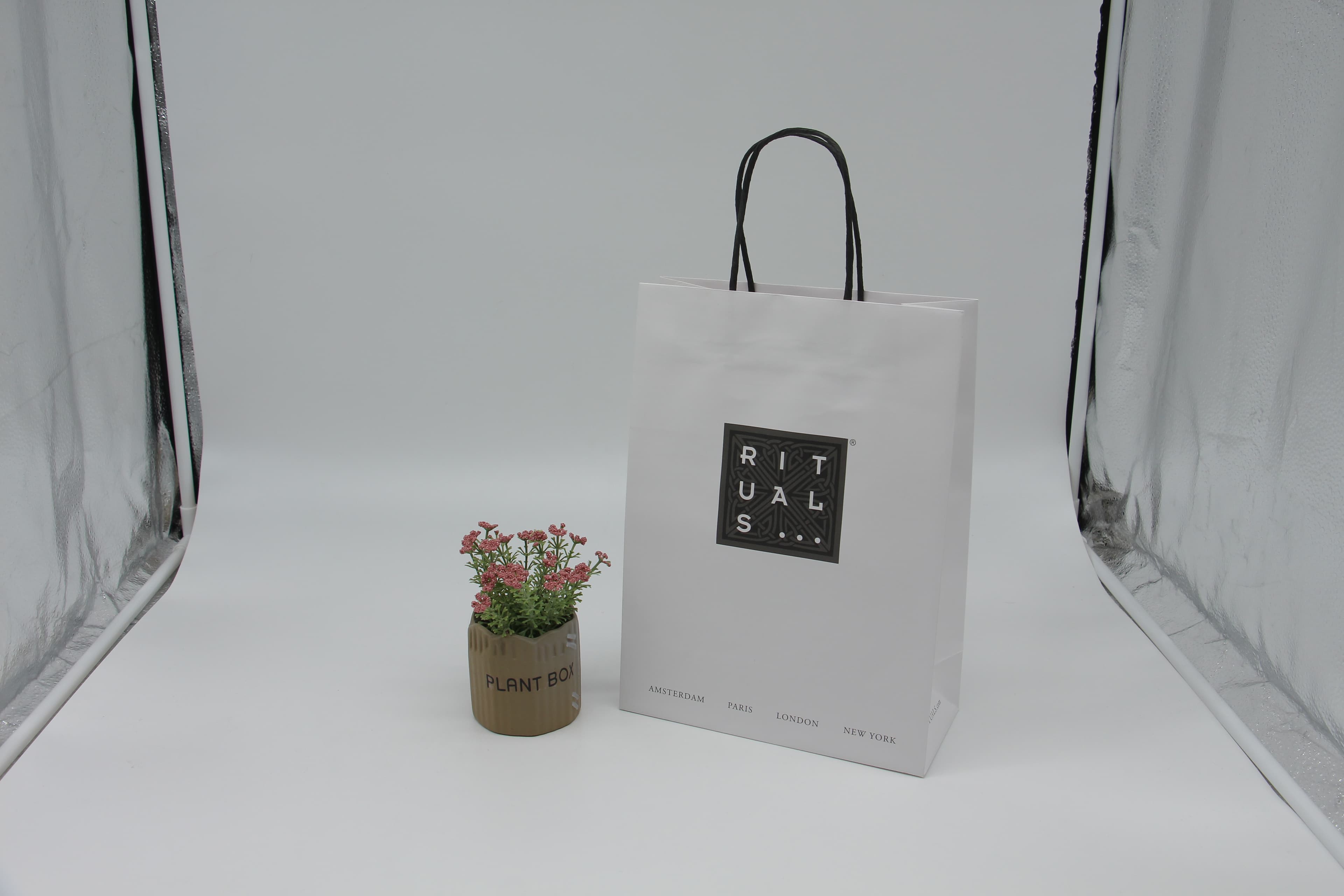 Recycled fibre eco shopping bag